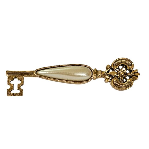 1928 Brand Gold Tone Faux Pearl Skeleton Key Brooch Pin L263 - Picture 1 of 7